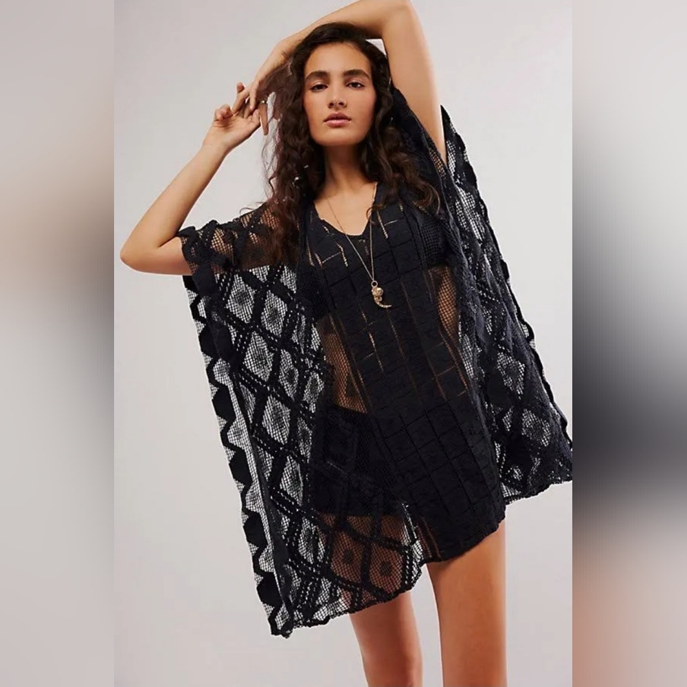 Free People Sunshine Crochet Kaftan in Black - Picture 2 of 7